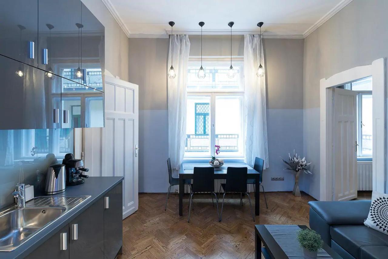 Vaci Street Premier Apartment Budapest Exterior photo